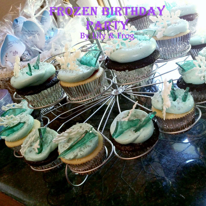 DIY Party: Frozen Birthday Party Cupcakes